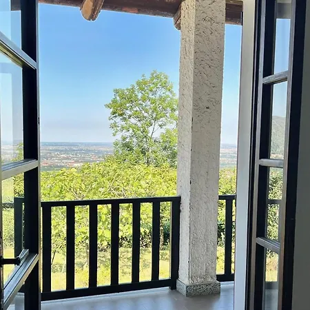 Con Vista Fantastica In Piemonte 度假居 *
