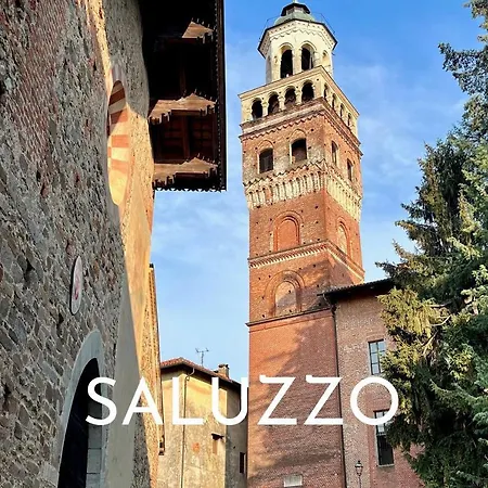 Con Vista Fantastica In Piemonte Gambasca